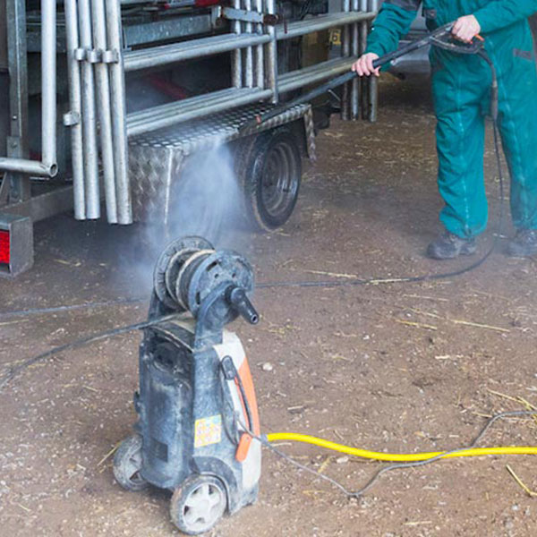 farm cleaning